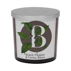 Pernici black papper and tonka bean big scented candle